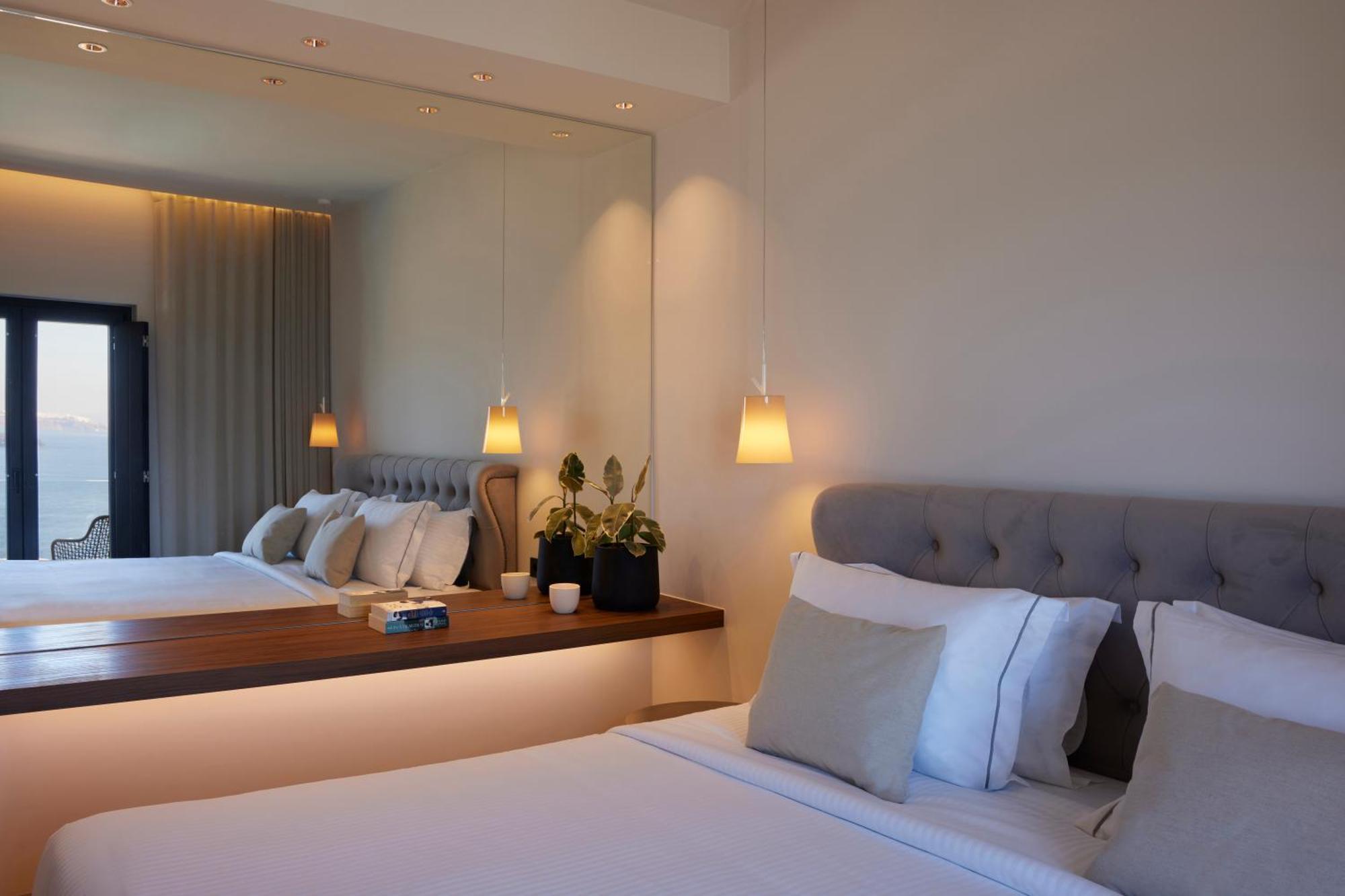 Aernia Suites & Art Akrotírion Екстериор снимка