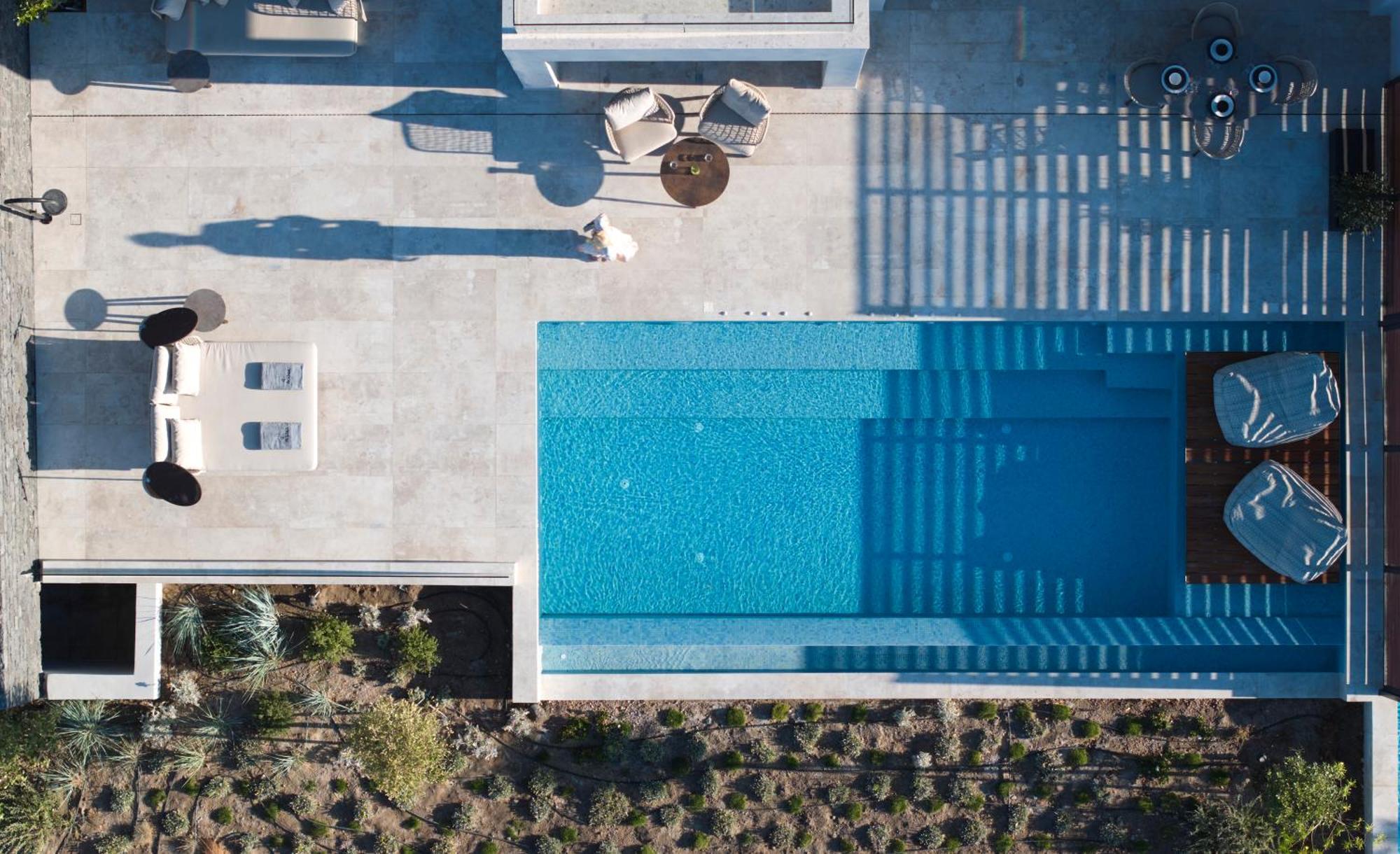 Aernia Suites & Art Akrotírion Екстериор снимка