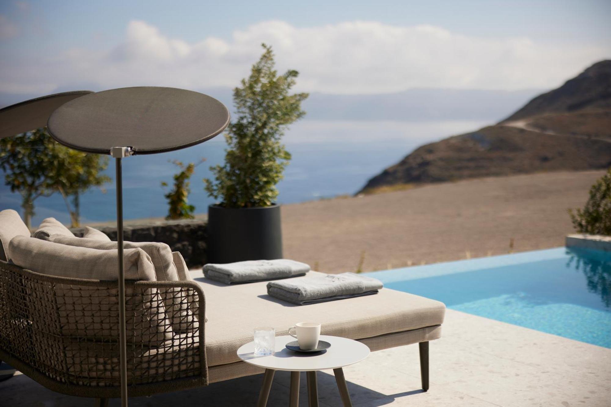 Aernia Suites & Art Akrotírion Екстериор снимка